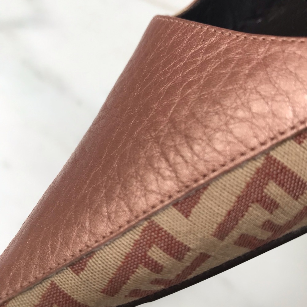 Authentic Fendi Logo Heels - Picture 6 of 6